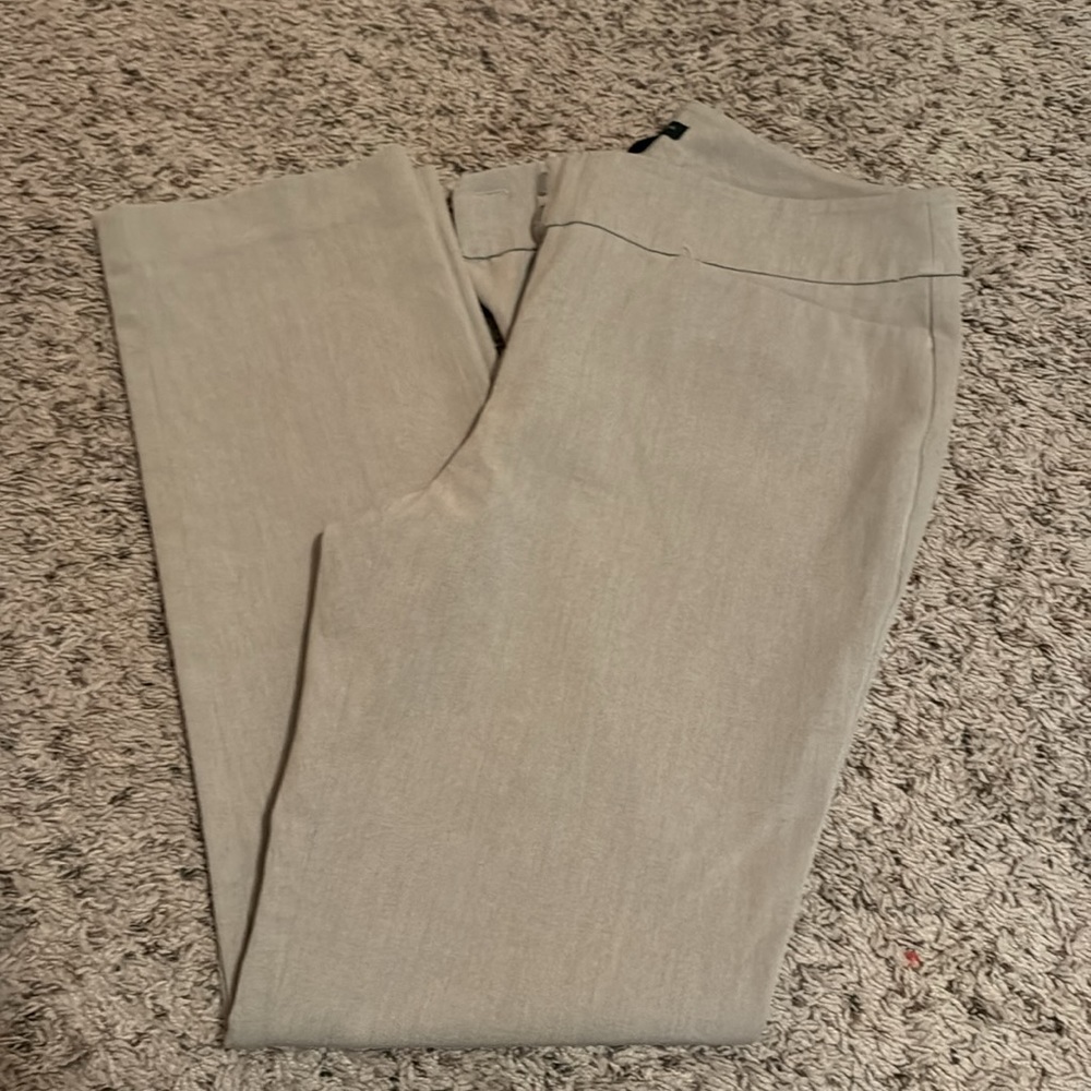 Khaki straight leg trouser pant.